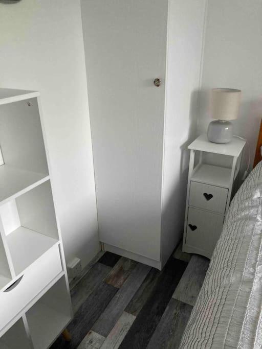 Cwtch Cymru Lodge 7F Caer Beris Holiday Lodge Park 比尔斯韦尔斯 外观 照片